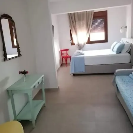 Apartment Nicole's Boutique In *