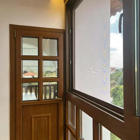 Nicole's Boutique In *