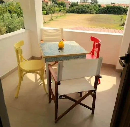 Nicole's Boutique In Nikiti (Sithonia)